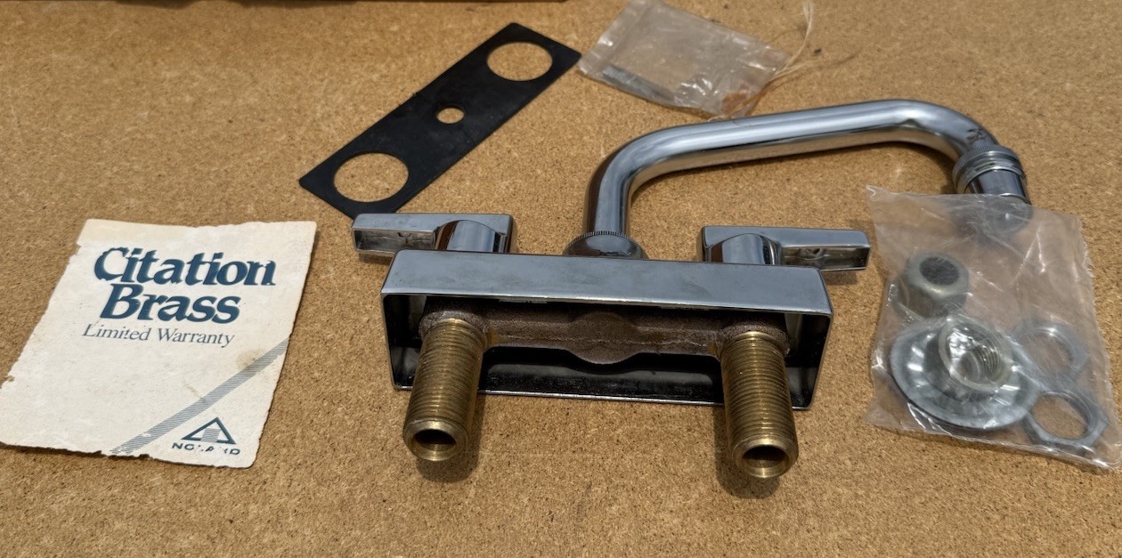 Vintage Central Brass Model C4400Z-6″ Kitchen Faucet 6 Inch 2 Lever ADA
