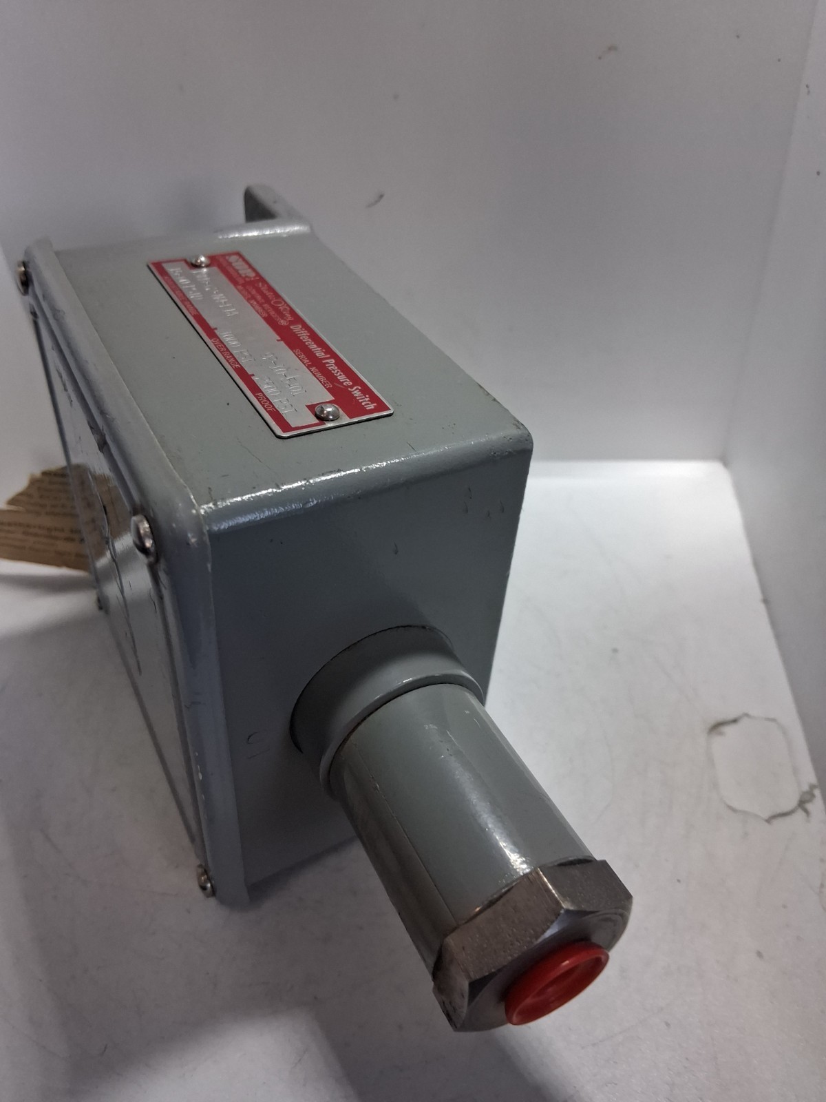SOR 13RB-G2-N4-F1A OPPOSED PISTON DIFFERENTIAL PRESS SWITCH 1000PSI 2500 P NNB