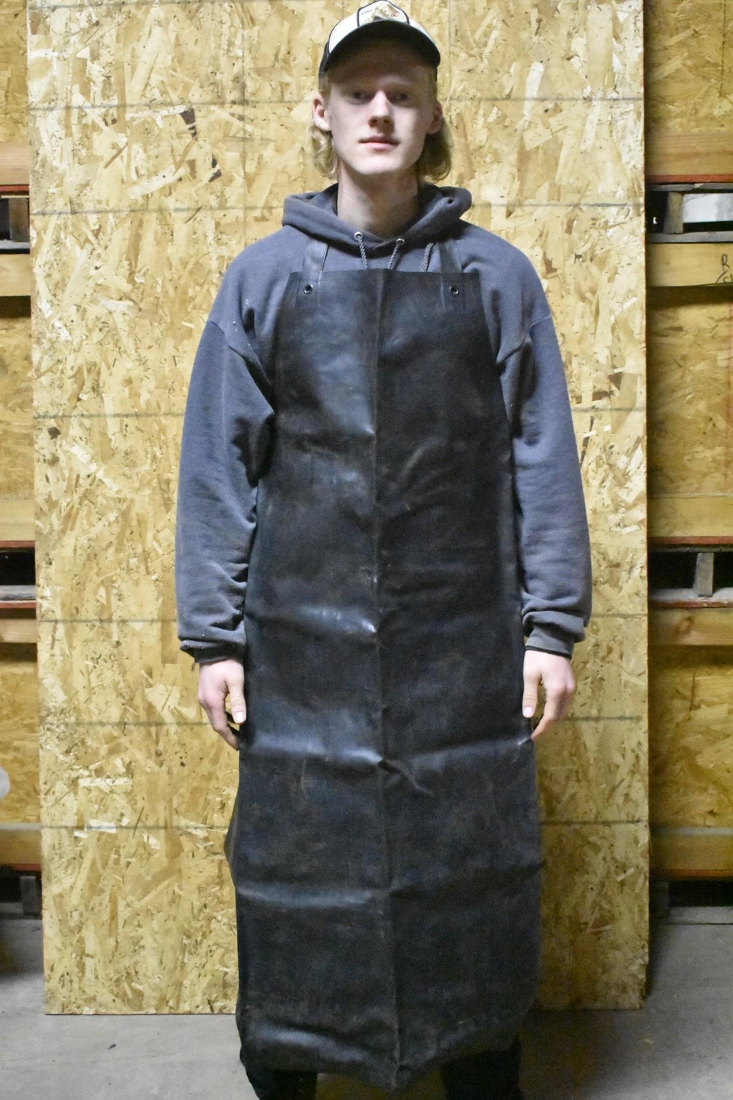MIL. SPEC. 8415-00-082-6108 UTILITY APRON RUBBER MATERIAL BLACK COLOR