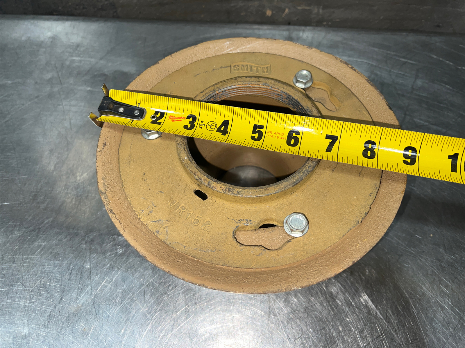 JAY R. SMITH MFG. CO Floor Drain Body 9213 Nos Surplus. ID 4