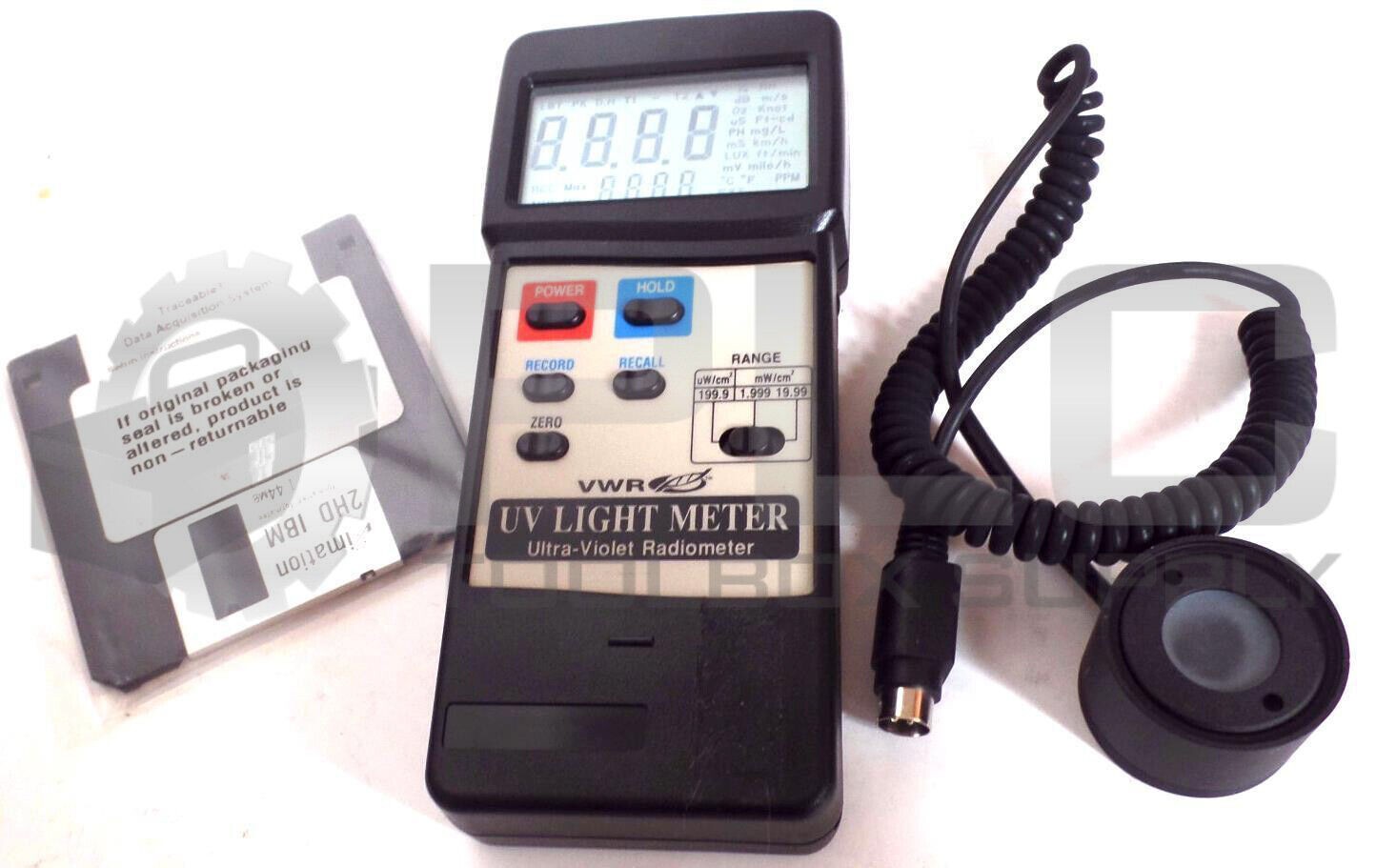 VWR ULTRAVIOLET LIGHT METER MODEL 21800-016 **PARTS NOT WORKING**