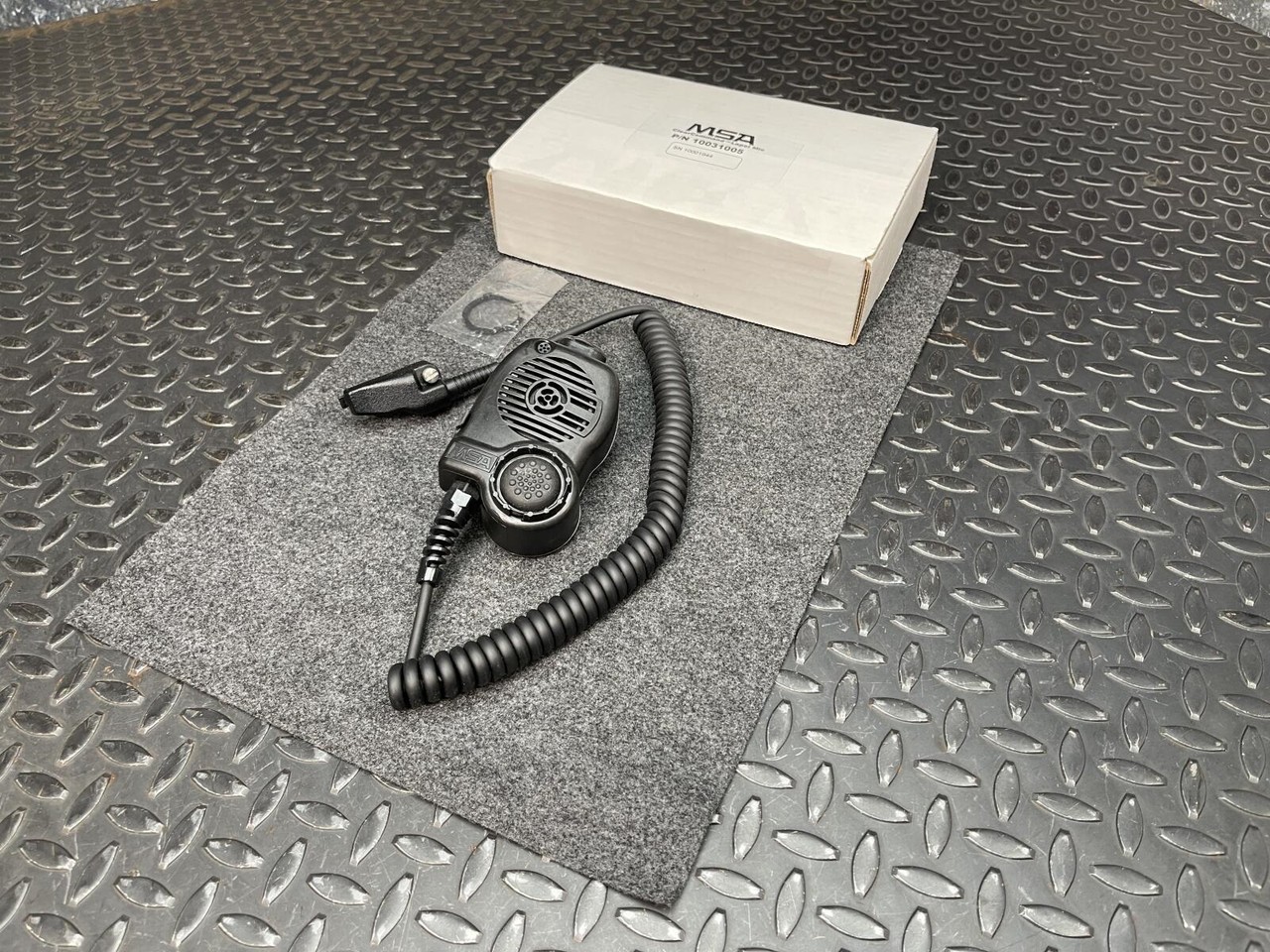 MSA 10031005 ClearCommand Lapel Mic NOS