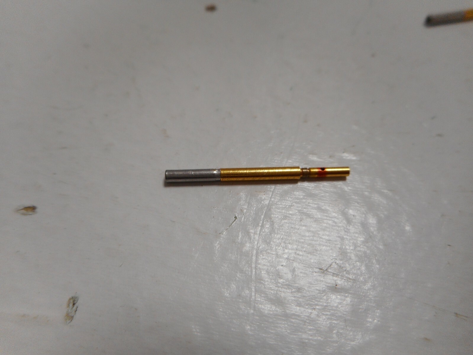 NOS LOT OF 100 MIL-SPEC M39029/56-348 CONTACTS
