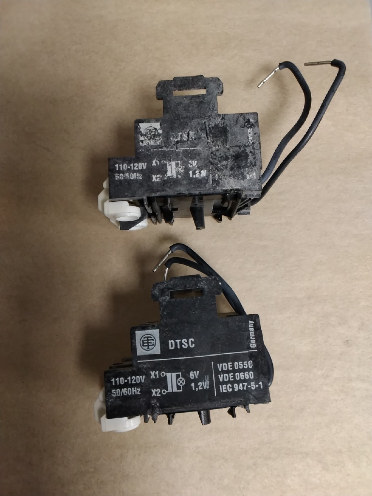 Square D 9001-DTSC Light Module PRI 110V SEC 120V Lot Of 2