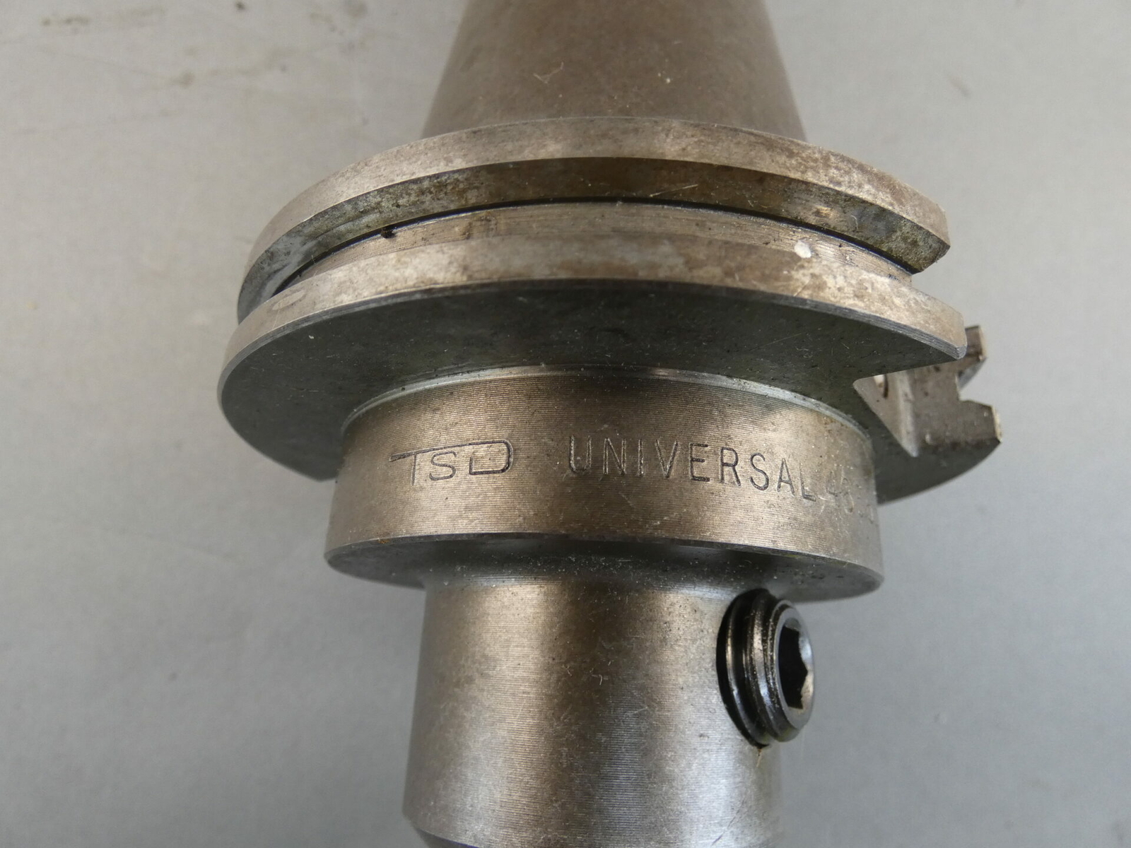 TSD Universal 463633 Tool Holder