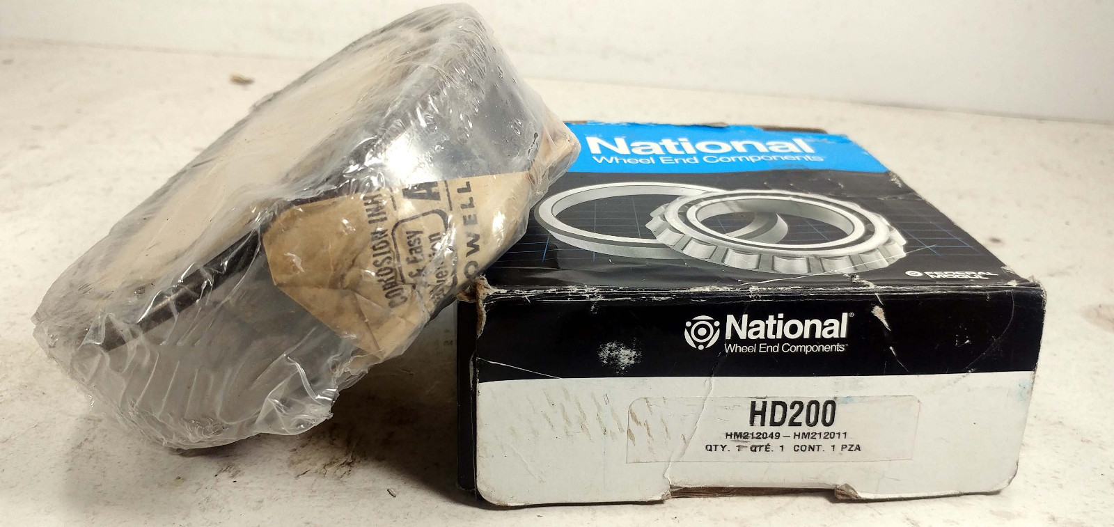 1 NEW NATIONAL HD200 TAPERED BEARING SET NIB ***MAKE OFFER***