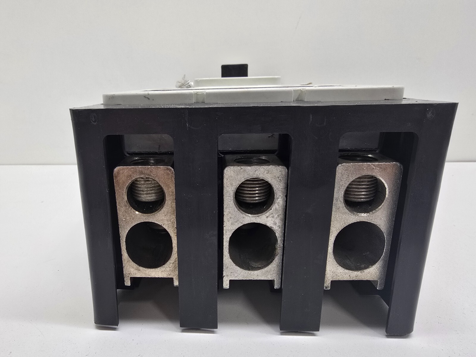 GOOD USED! EATON CUTLER-HAMMER 350A TRIP UNIT CIRUBIT BREAKER KD3400F
