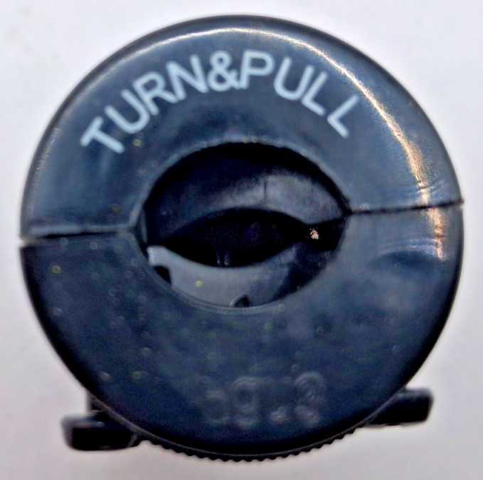 Hubbell HBL7464V Connector Midget-Twist Lock Lot of 10
