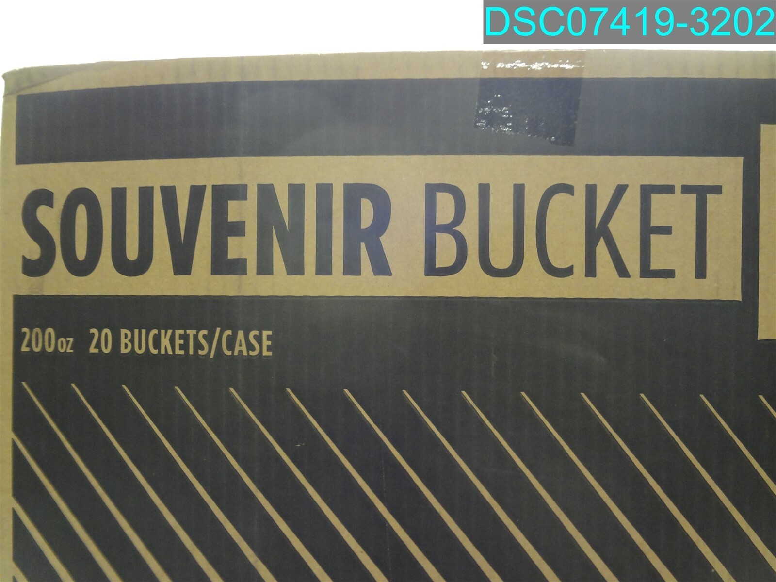QTY=20: Shazam Souvenir Bucket 200OZ