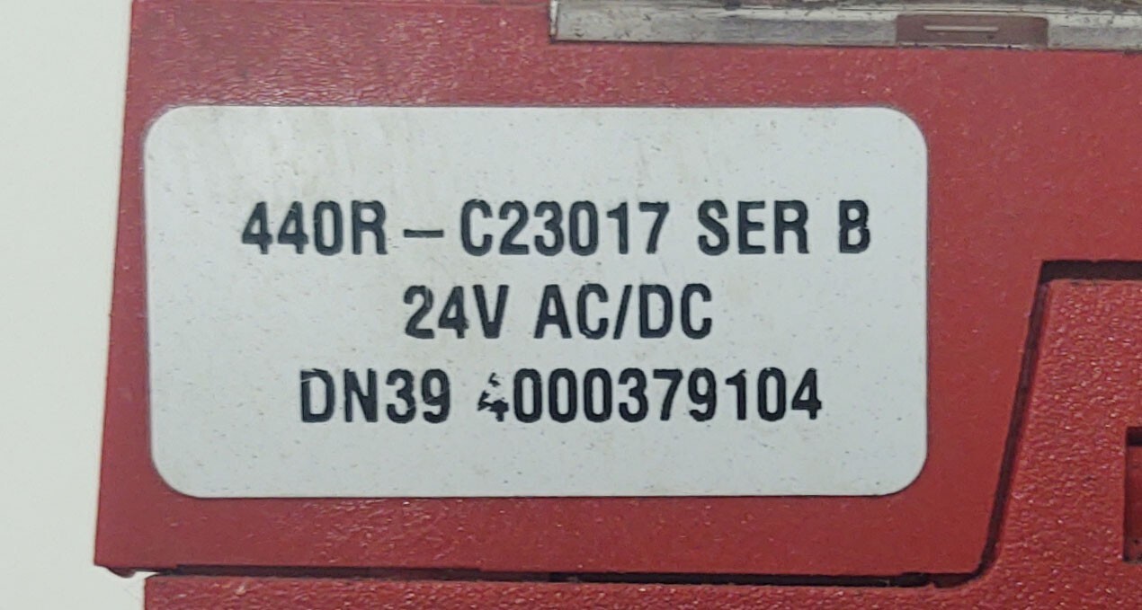 🔥 Allen-Bradley Guardmaster Safety Relay – 440R-C23017 – Series B
