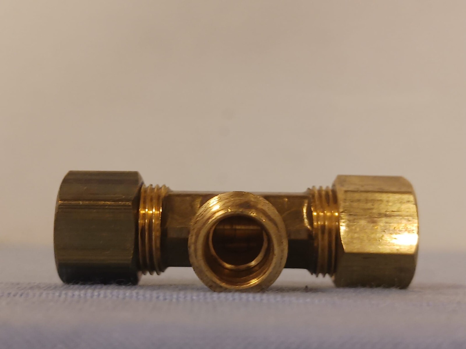 150 PC – NEW – Solid Brass Compression Branch Tee Male Elbow Pipe Fittings