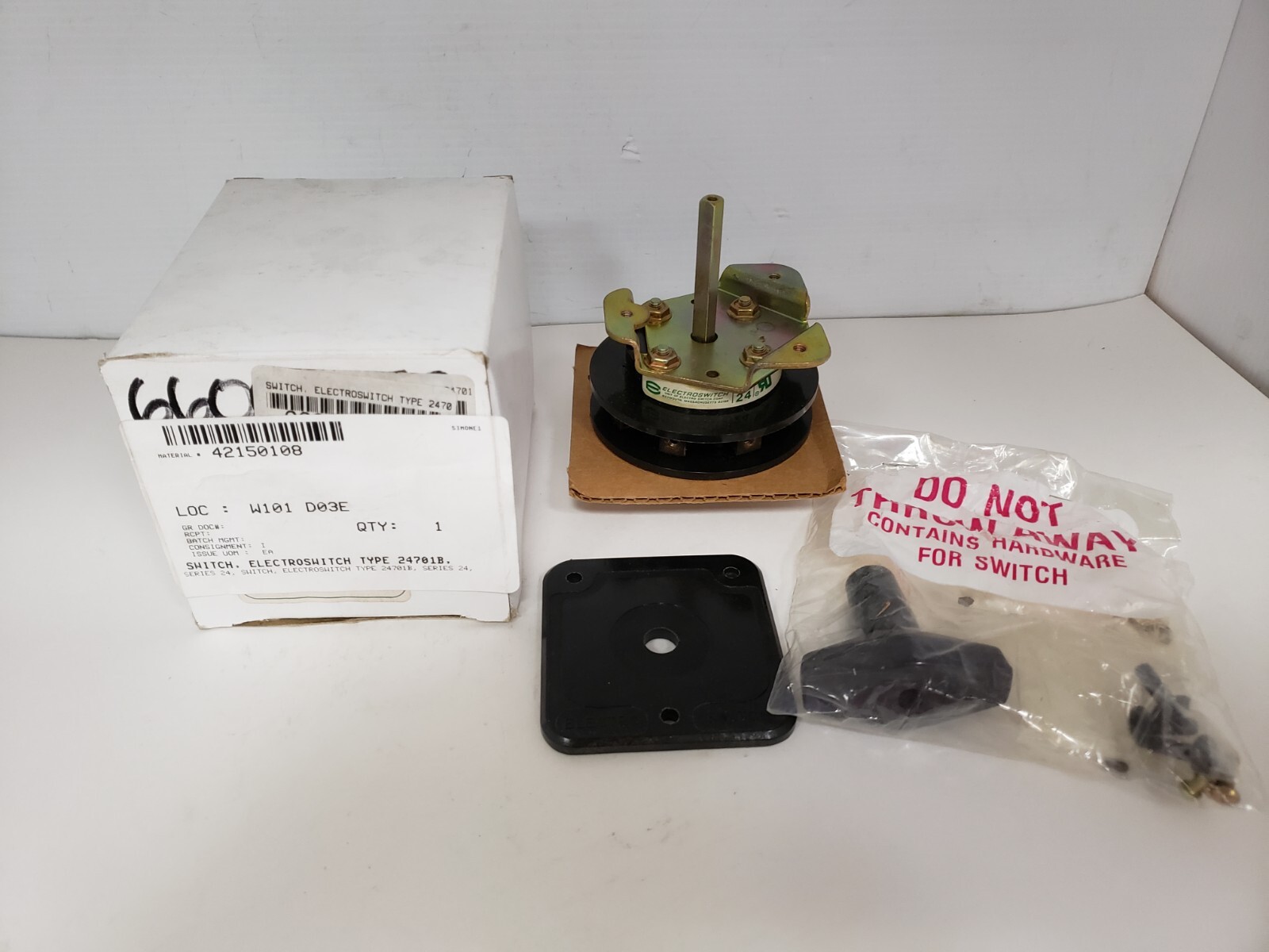 ELECTROSWITCH 24701B ROTARY CAM SWITCH SERIES 24 NIB
