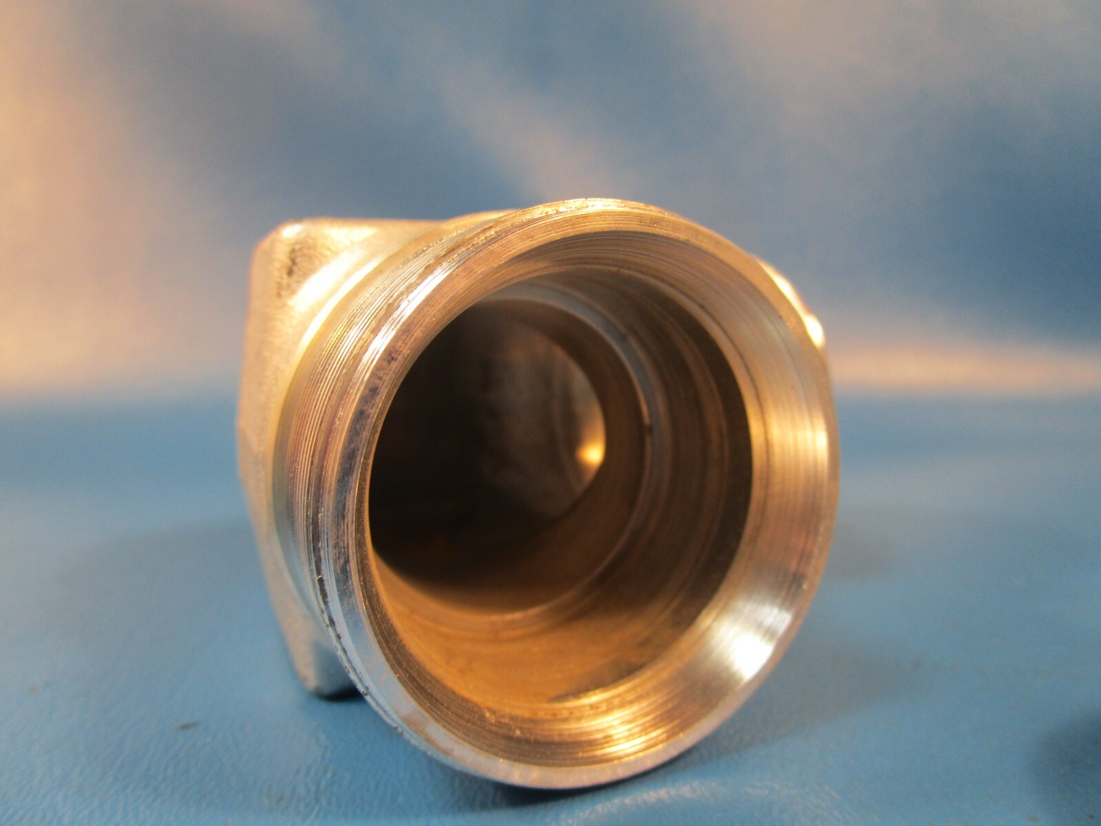 CRAWFORD Swagelok S-2400-9, Carbon Steel Tube Fitting, Union Elbow, 1 1/2 in. Tu
