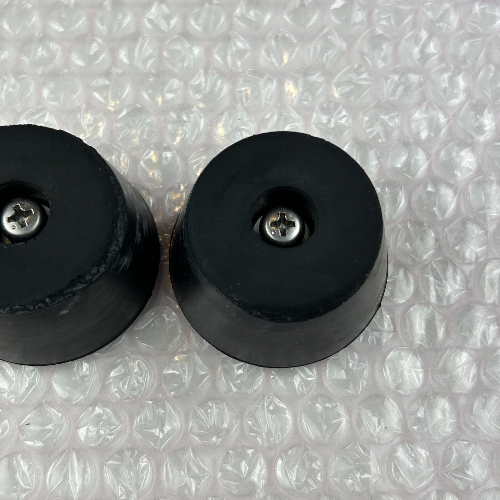 Shimadzu, (3) Rubber Feet for UV-2101PC
