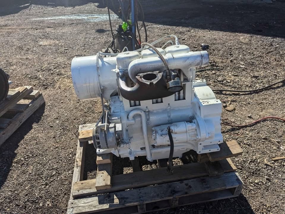 Deutz Diesel Model F3L912 Diesel Engine 3 CYLINDER 47 HP