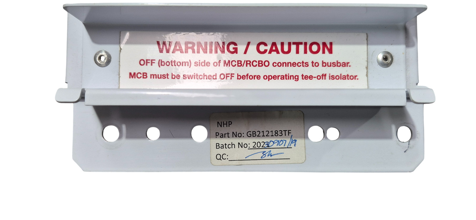 NHP GB212183TF POWERMAX GB Isolation Busbar Chassis DIN-T 250A 12 Way 3Pole Top