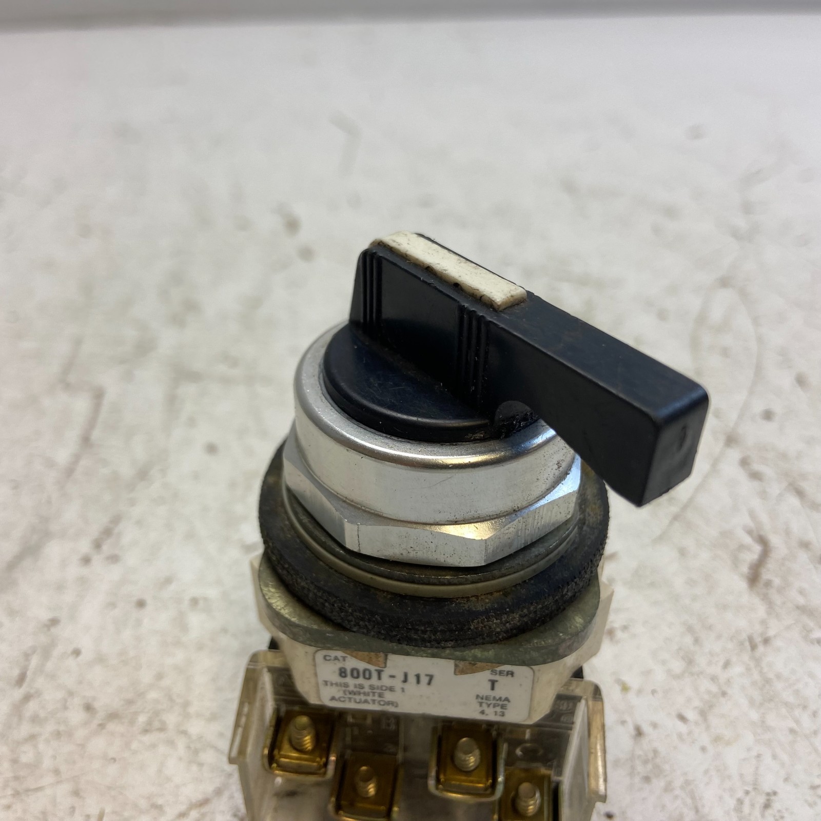 ALLEN BRADLEY 800T-J17 Position Selector Switch Ser. T Type 4, 13 Position 3