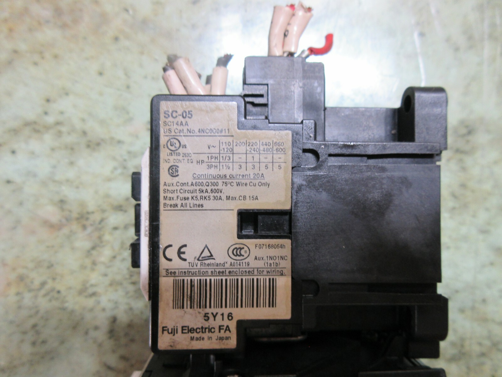 FUJI CONTACTOR FE SC-05 TK-ON SC14AA WITH THERMAL OVERLOAD RELAY HITACHI SEIKI