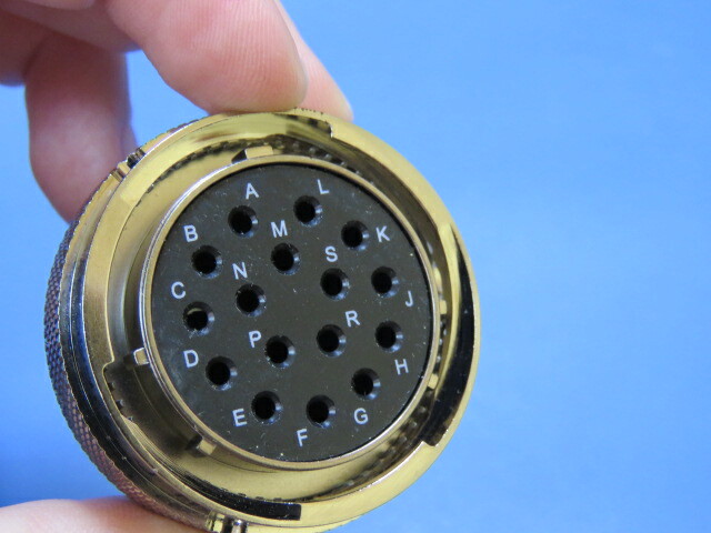 Amphenol MS27484T20B16S Qty of 1 per Lot Circular MIL Spec Connector 16P SZ 20
