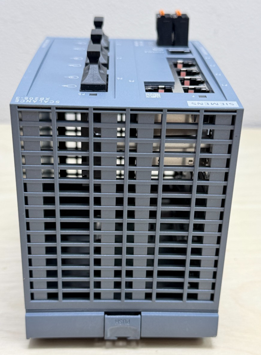 Siemens 6GK5205-3BD00-2AB2 Scalance XB205-3 Industrial Ethernet Switch
