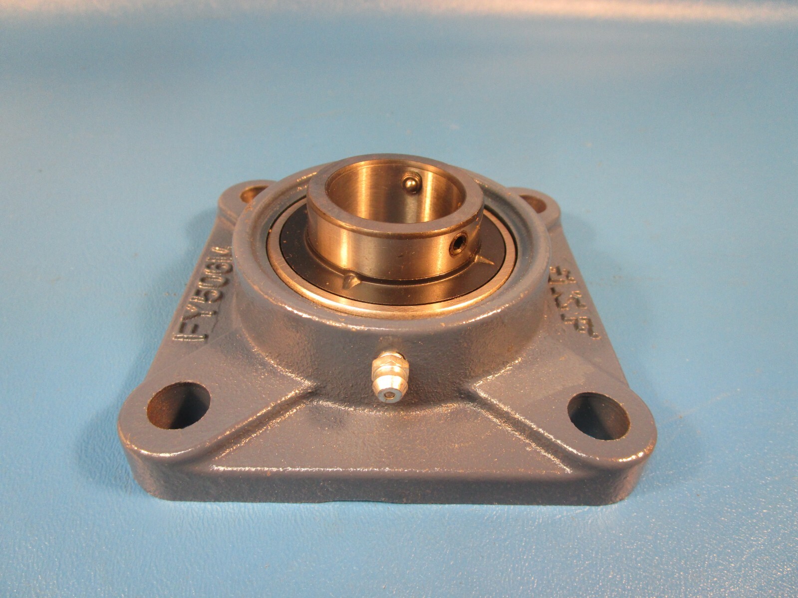 SKF FY30TF, Cast Iron 4-Bolt Ball Bearing Flange Unit, Insert=YAR206 2F