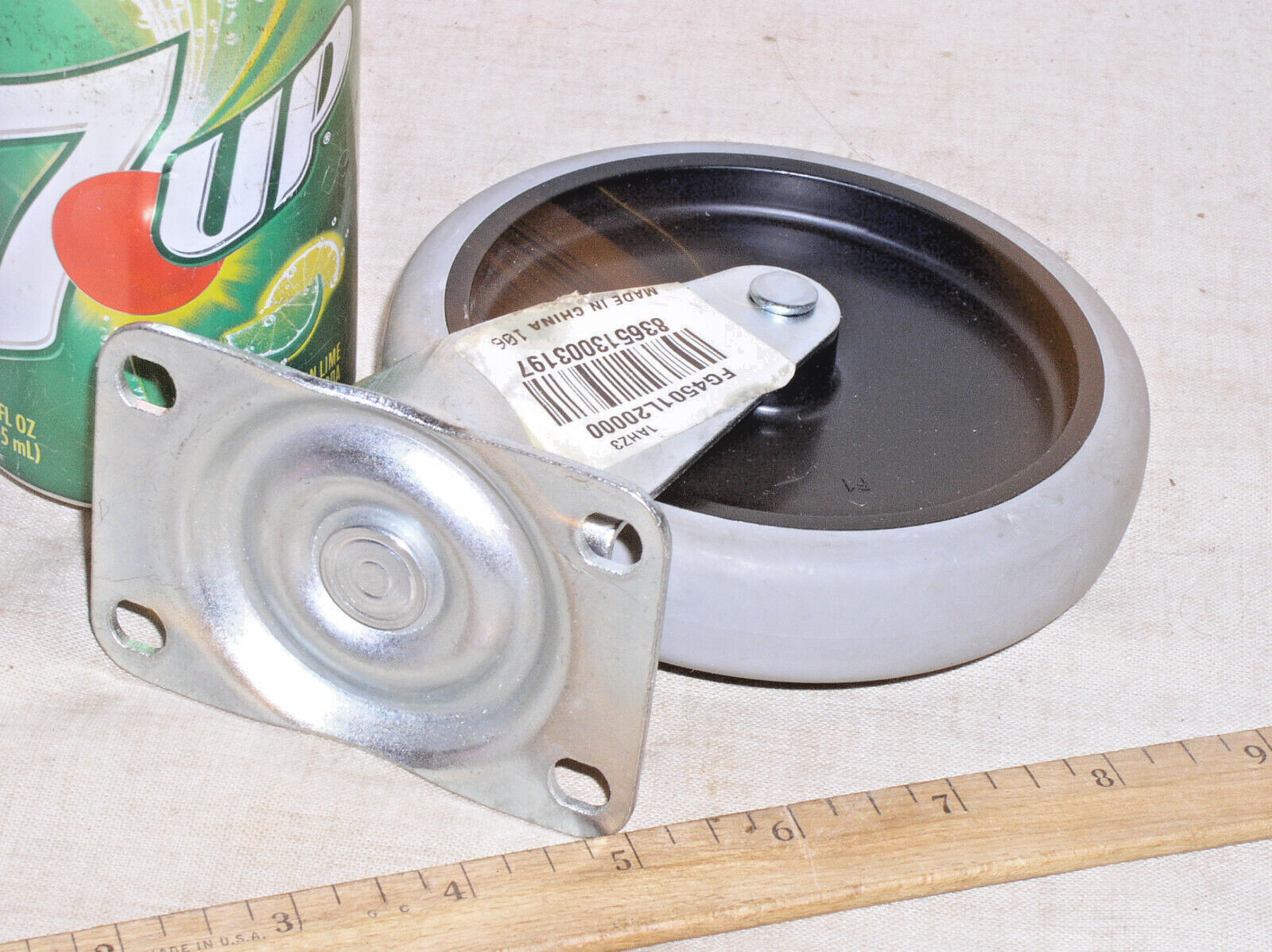 NEW RUBBERMAID COMMERCIAL PRODUCTS FG4501L20000 SWIVEL CASTOR FAULTLESS F1 1AHZ3