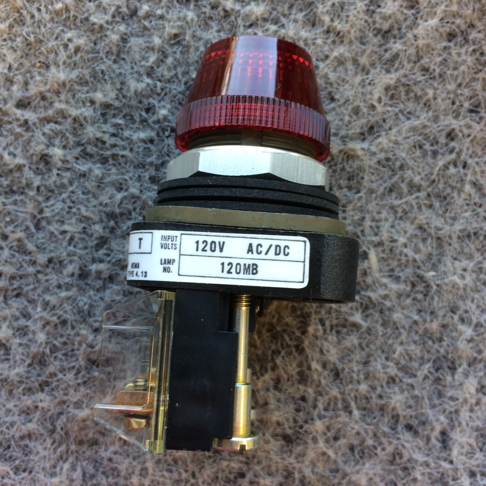 ALLEN BRADLEY 800T-Q10R PILOT LIGHT RED 120V FULL VOLTAGE SERIES T NIB