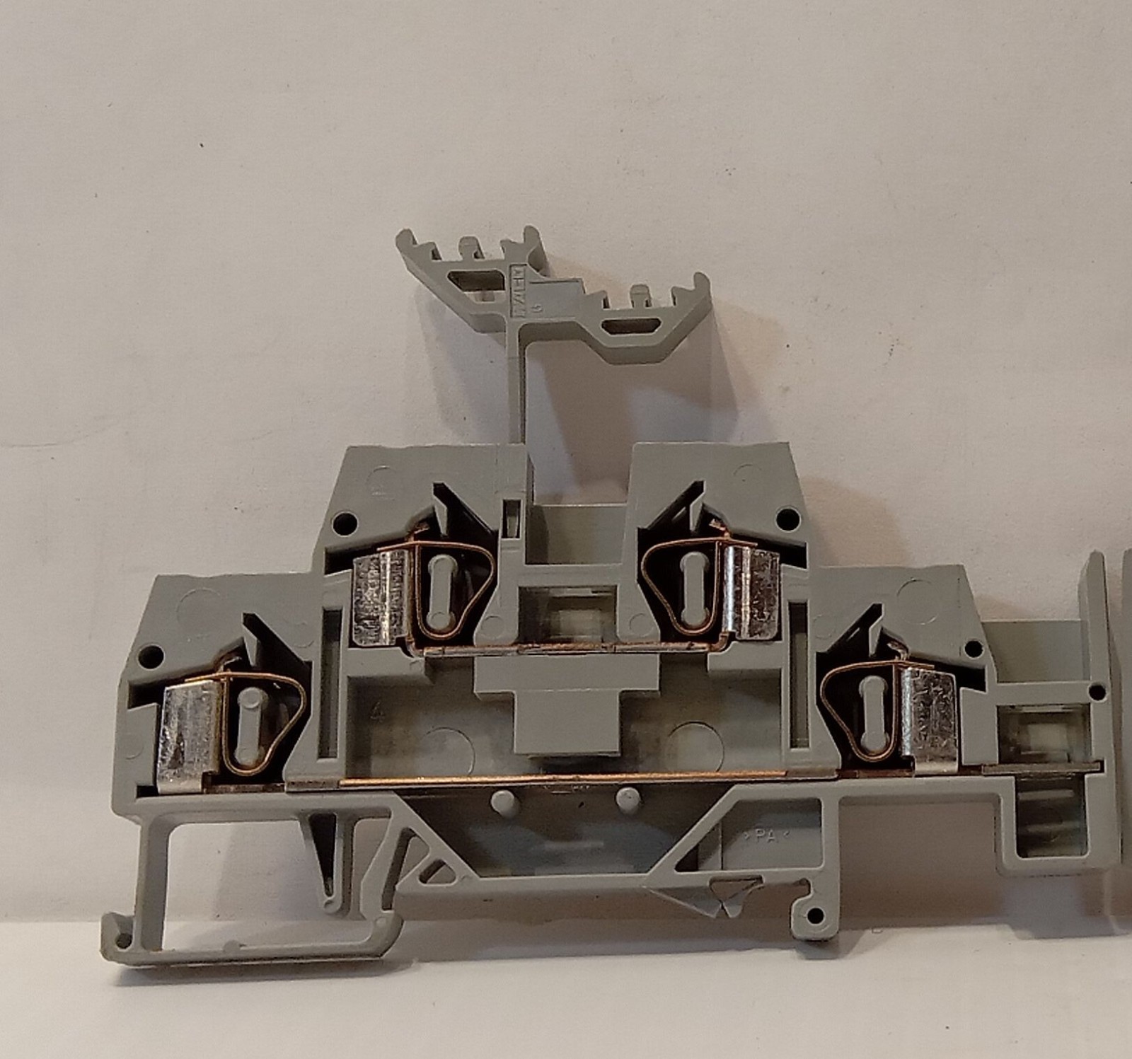 2 NEW WAGO 281 IEC 60947-7-1 TERMINAL BLOCKS NNB ***MAKE OFFER***