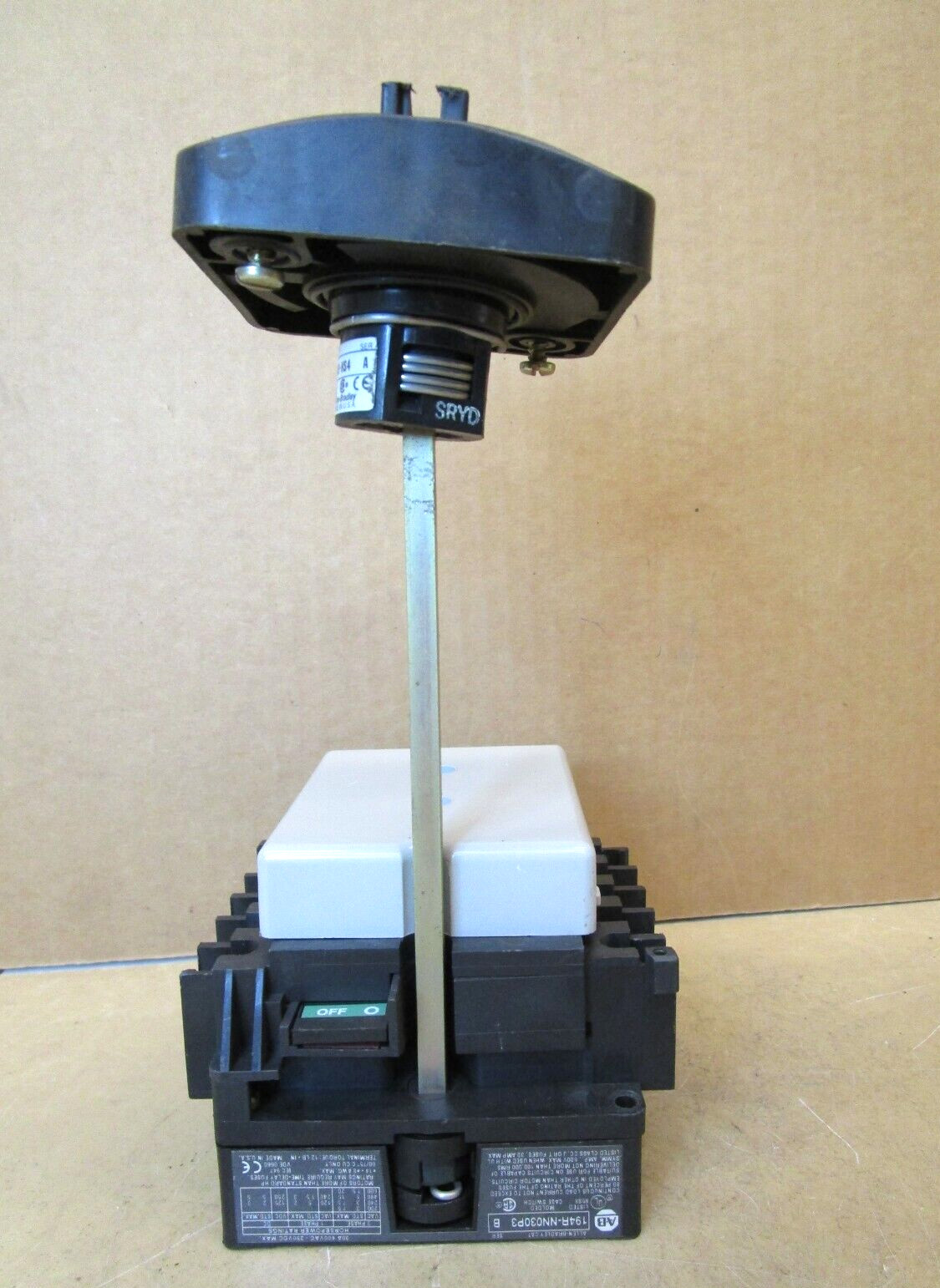 Allen-Bradley 194R-NN030P3 Molded Case Switch 194R-HS4 47297LR