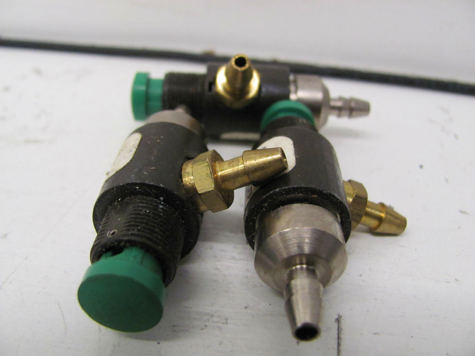 LOT OF 3 PNEUMADYNE S87-179 PNEUMATIC VALVE NEW(OTHER)