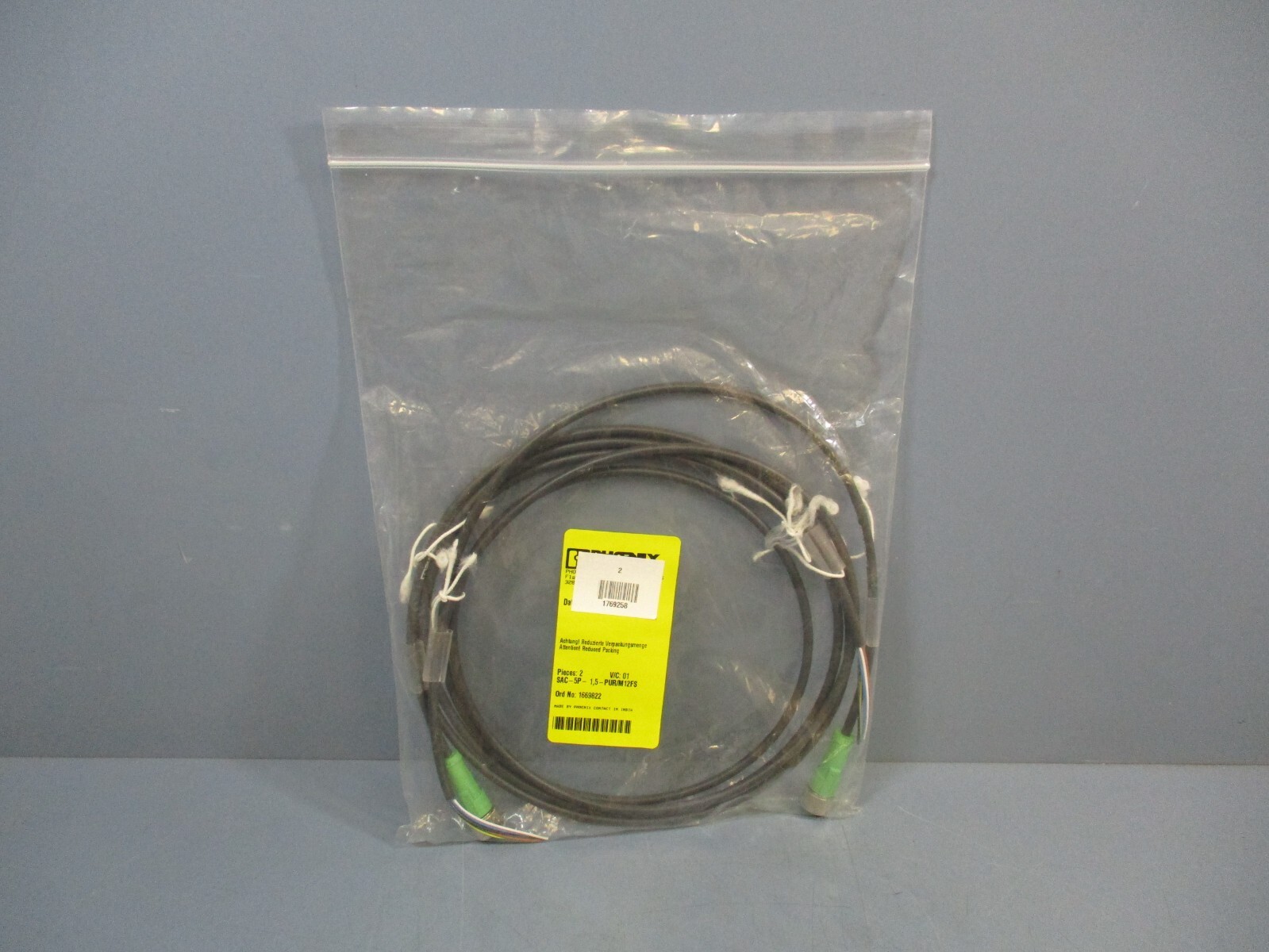 Phoenix Contact SAC-5P-1,5-PUR/M12FS Sensor Cable V/C: 01 NEW Lot of 2