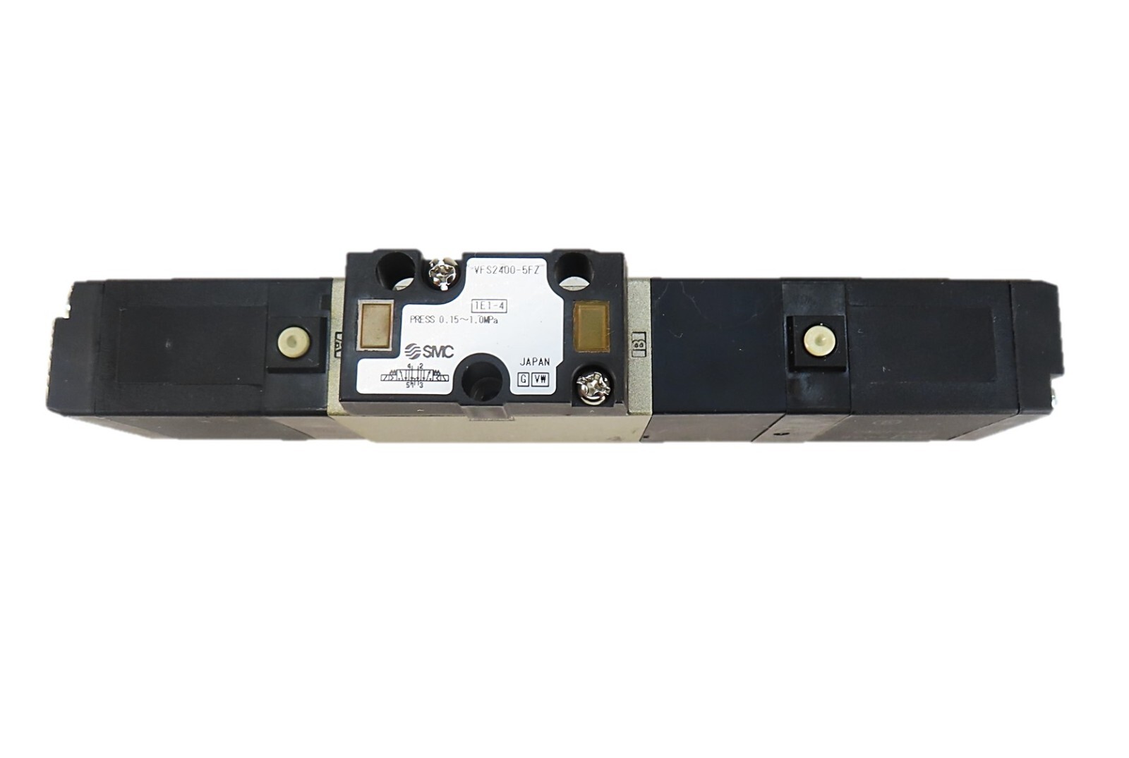 SMC VFS2400-5FZ Pneumatic Solenoid Valve 21-26VDC *USA Seller* NEW NO BOX