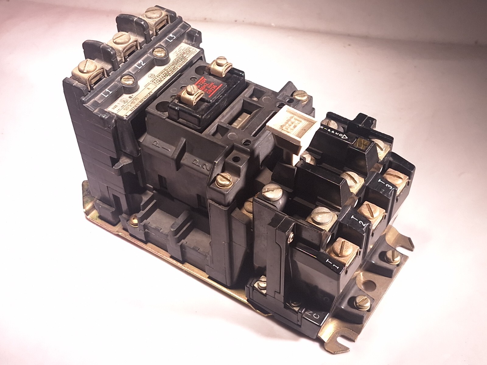 ALLEN BRADLEY 509-BOD MAGNETIC STARTER CB236 120V COIL 509BOD USED