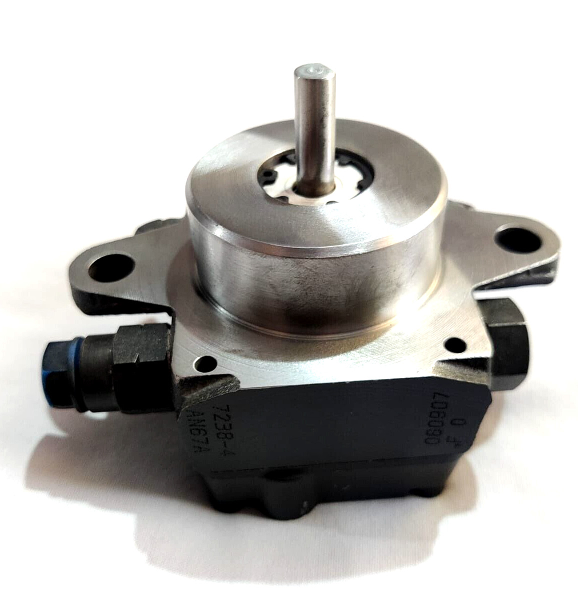 SUNTEC OIL PUMP 7238-4 AN67A MADE IN FRANCE NEW OPEN BOX
