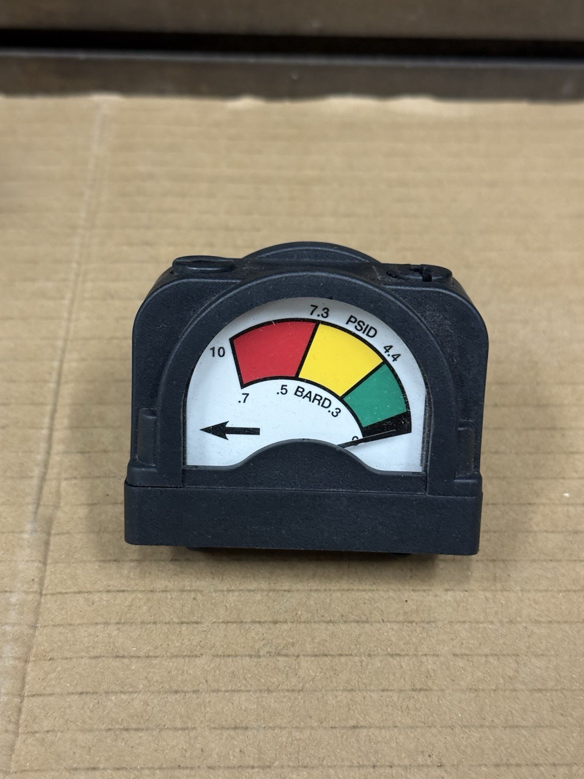 Hankison 4003023 Differential Pressure Gauge 23.4428-01 – Unused – GAUGE ONLY