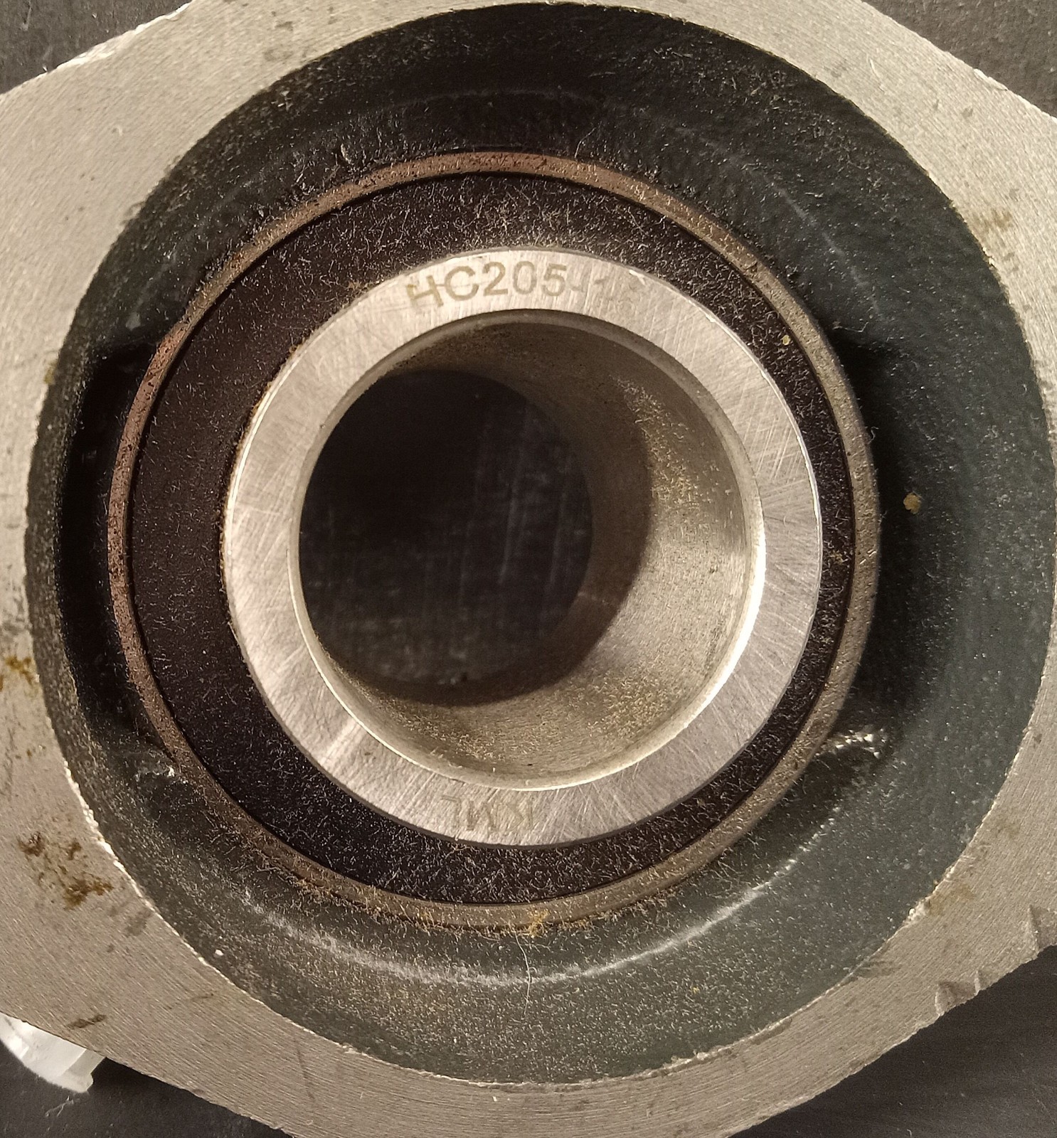 1 NEW PFTD SB205-16G 2 BOLT FLANGE PILLOW BLOCK BEARING NNB ***MAKE OFFER***
