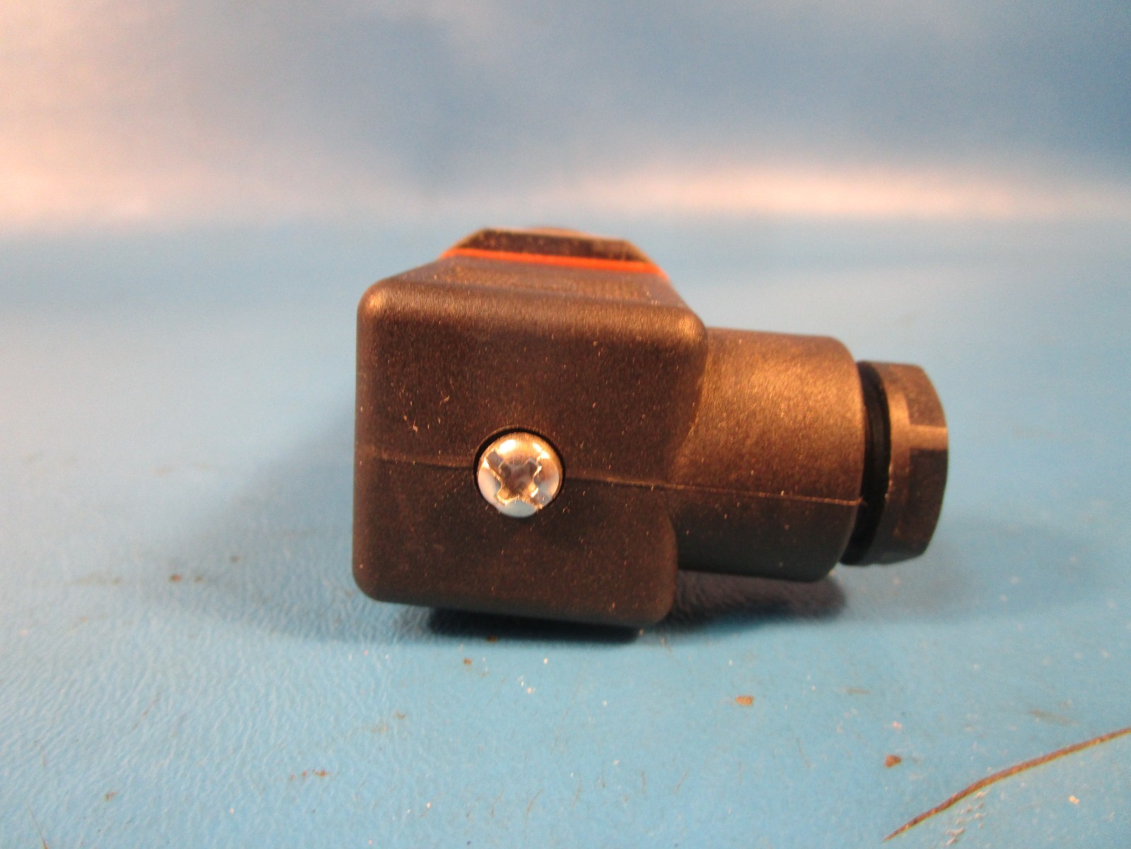 Danfoss AKS 32R, Pressure transmitter, -1 bar – 9 bar, -14.5 psi – 130.5 psi, 06