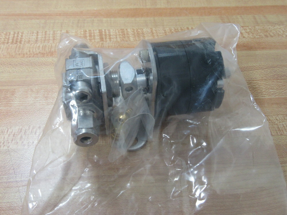 Swagelok SS-33VS4-21D Double Acting Valve SS33VS421D