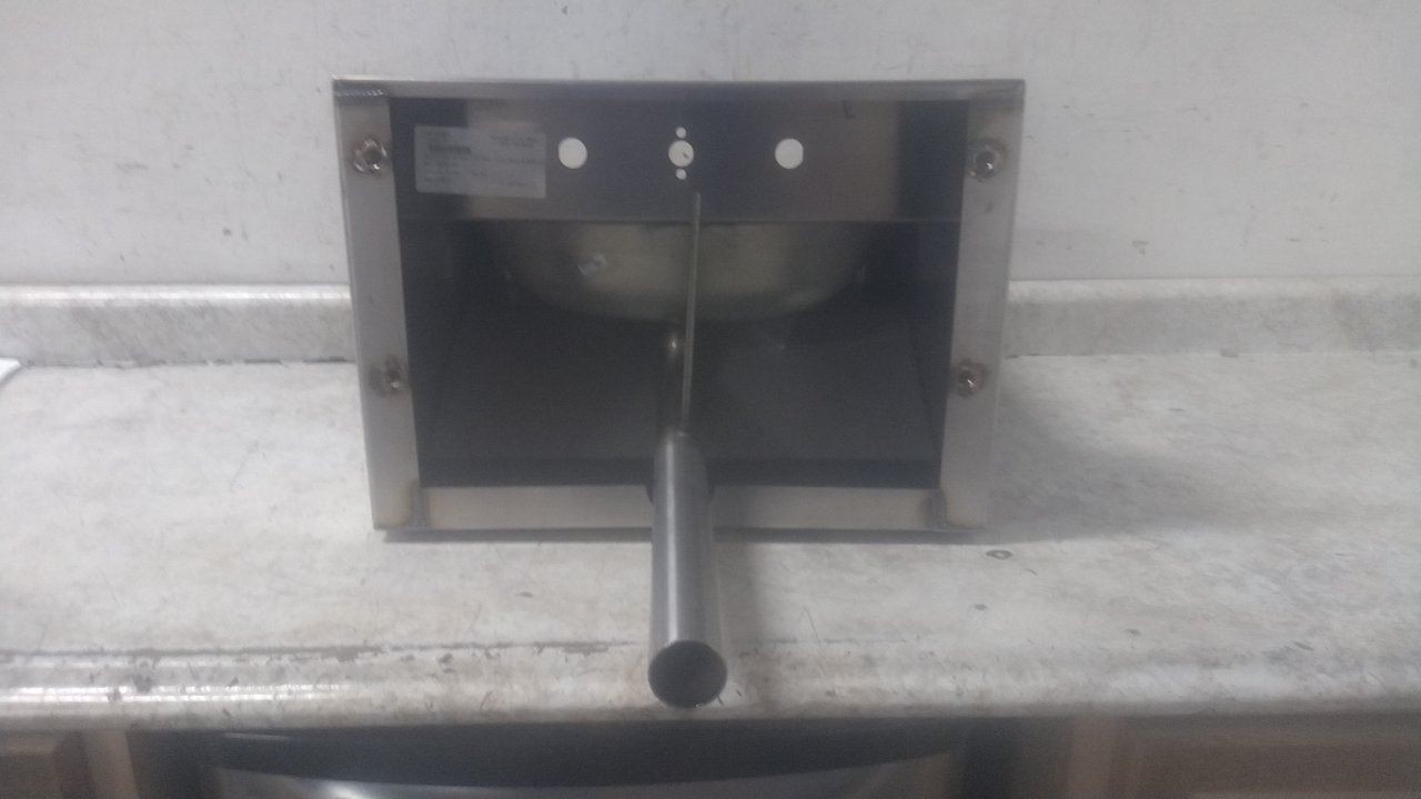 Acorn 1652-0010 14-3/4 x 9-1/2 In Bowl Size Stainless Steel Lavatory Sink