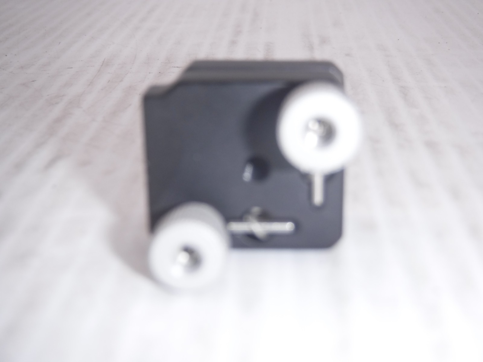 Thorlabs KMS Compact Kinetic Mirror Mount