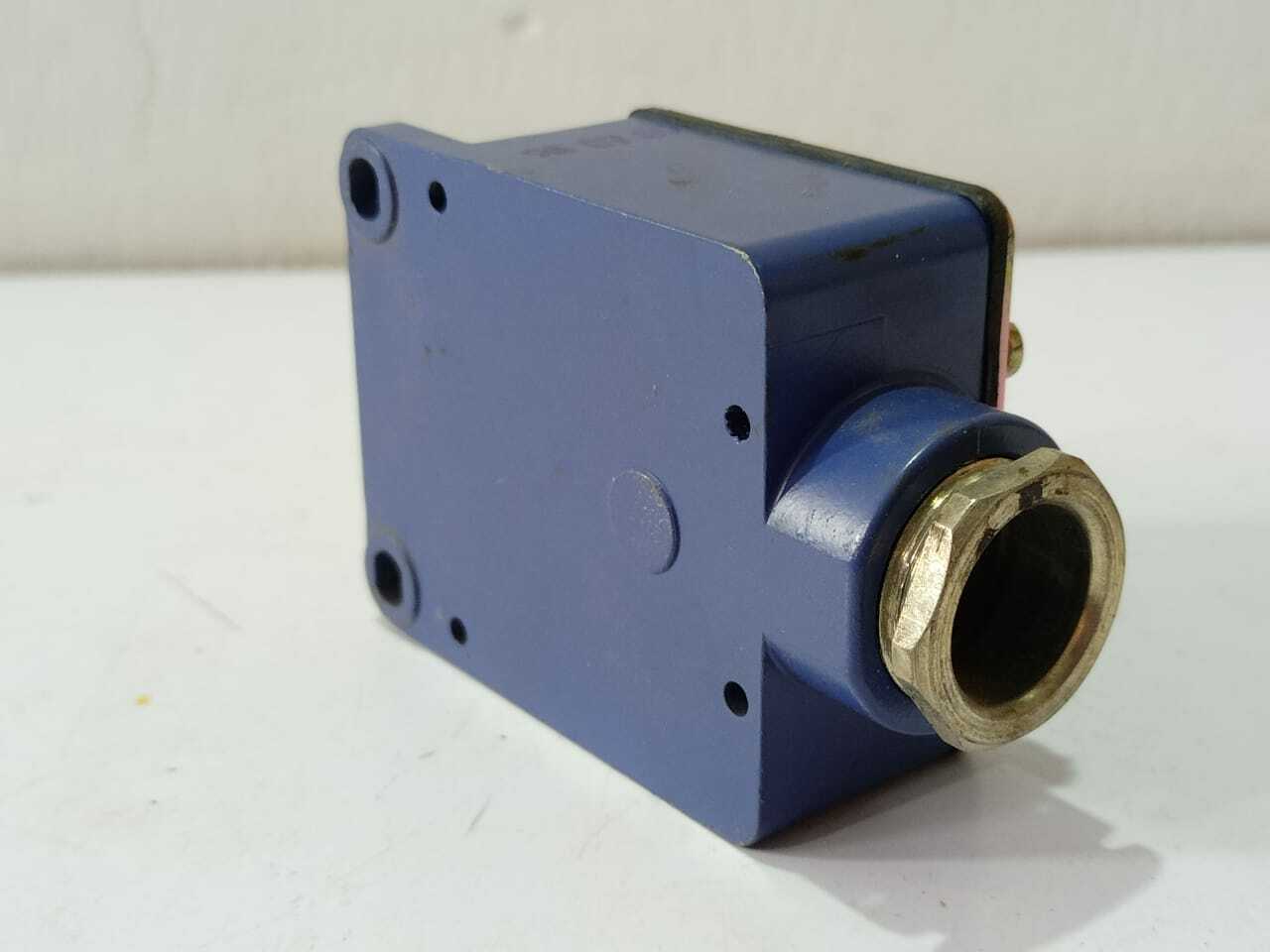 Telemecanique XCK-L Switch Body Iec/En 60749-5-1