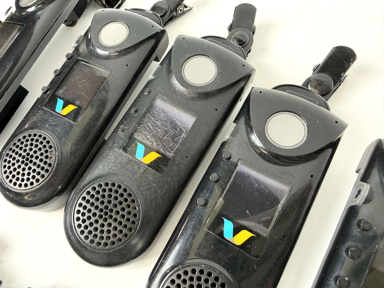 Lot of 8 – Vocera B3000n Communication Badges w/ Batteries
