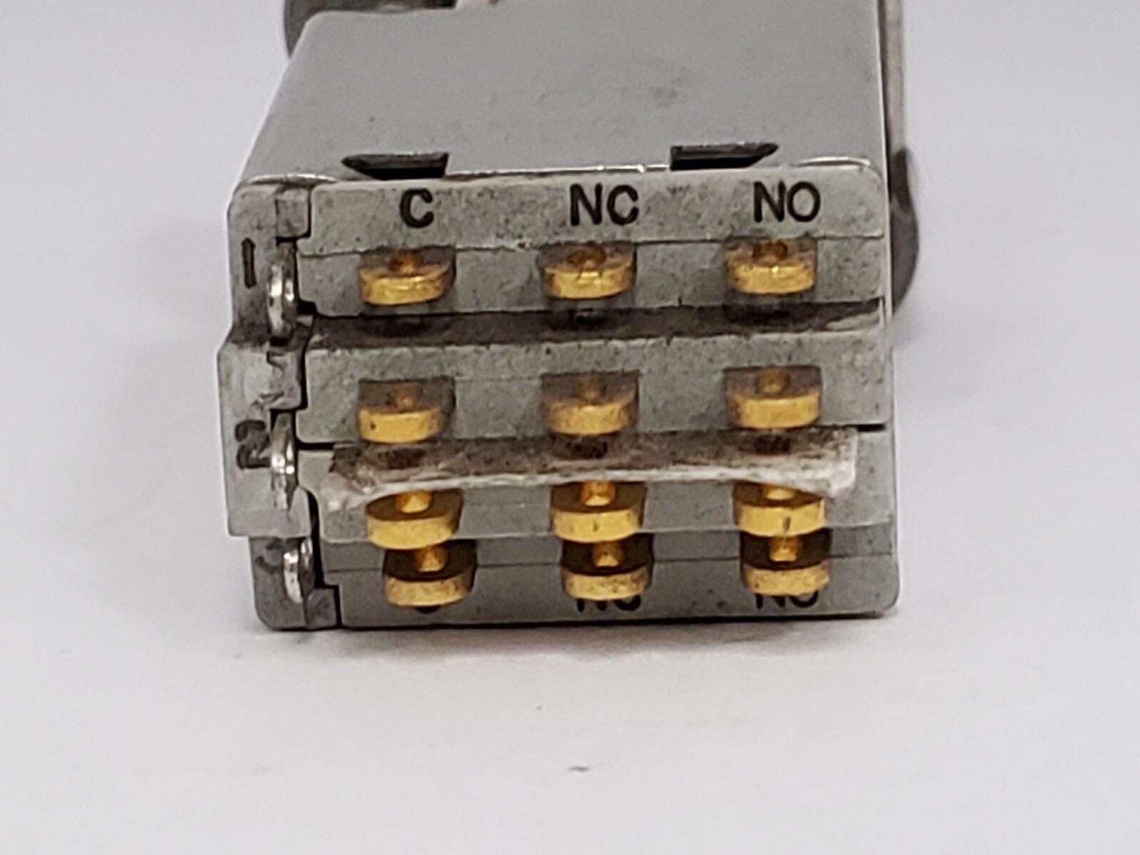 MASTER SPECIALTIES 90EA1C3 PUSHBUTTON INDICATOR SWITCH
