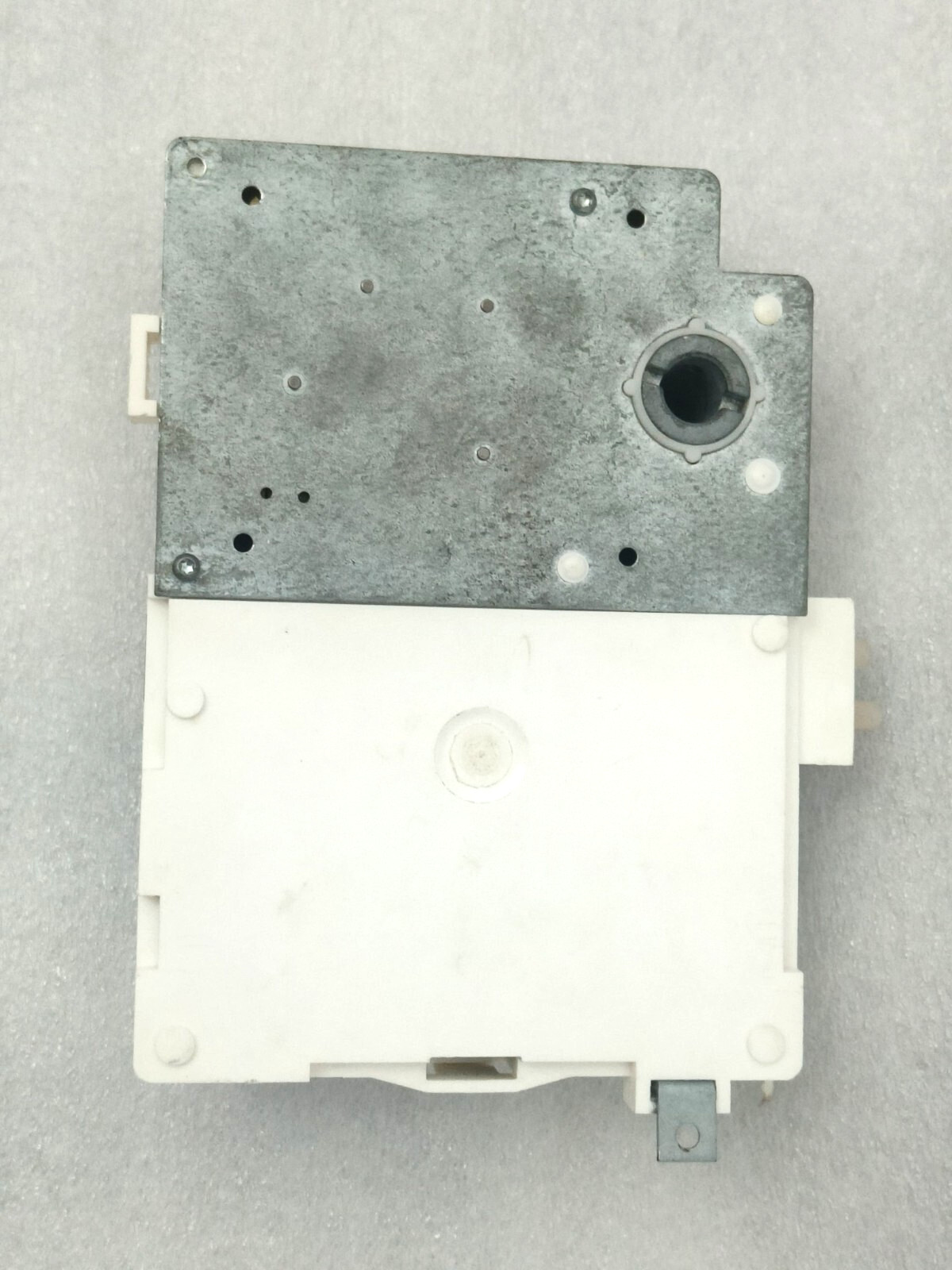 Schneider Electric B3885-V Andover Continuum Controller