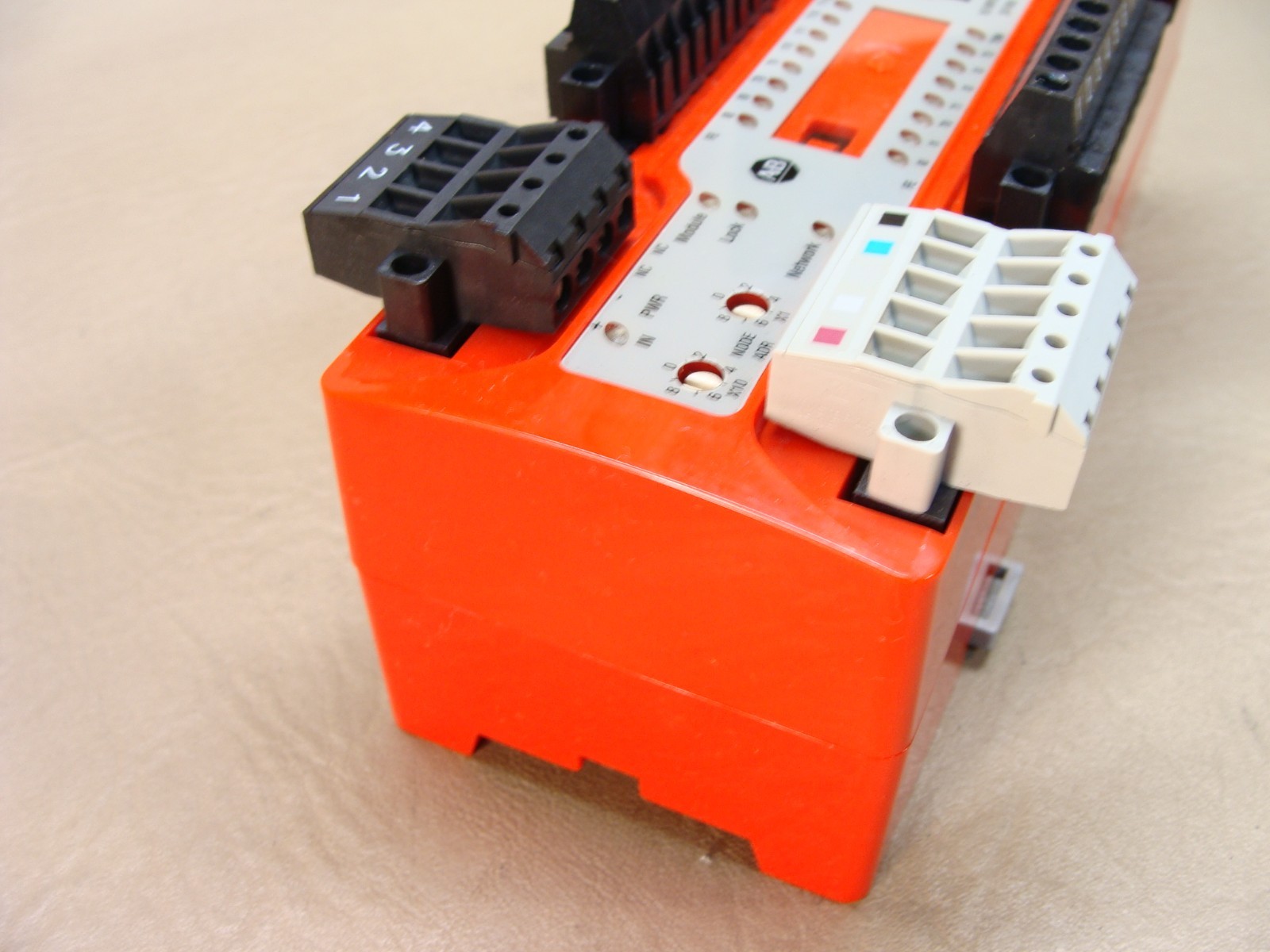 Allan Bradley 1791DS-IB16 Devicenet block safety I/O module