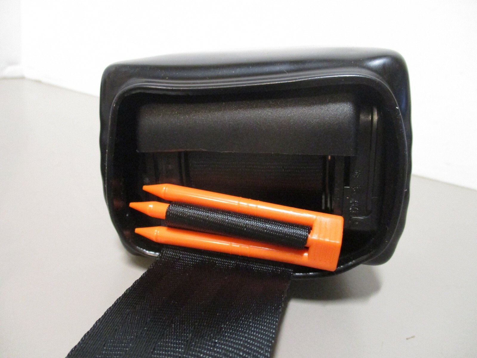 Beams 9904-000025-057 Seat Belt Shoulder 78 Deg. Klippan/ELR Gillig Bus