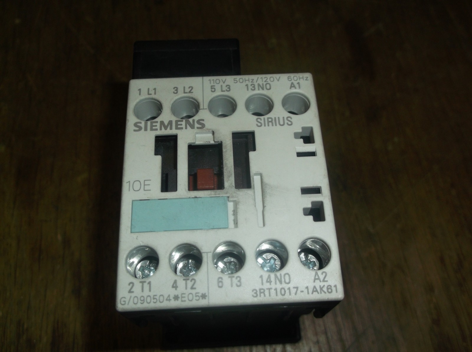 Siemens 3RT1017-1AK61 Contactor G/090504 E05 110V 120V *FREE SHIPPING*