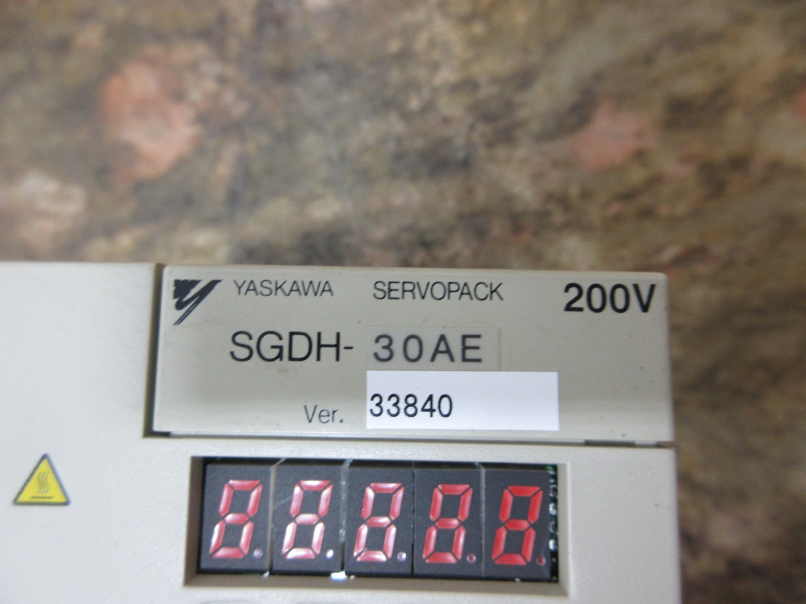 *SPECIAL PRICE* YASKAWA SERVO PACK DRIVE WARRANTY SGDH-30AE
