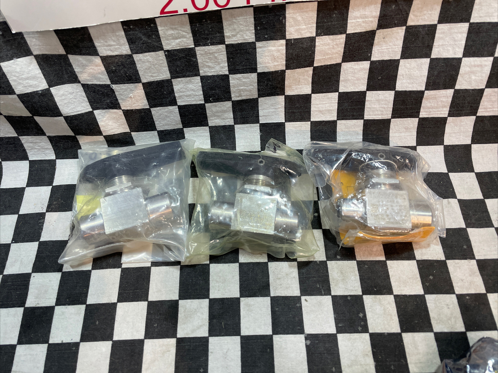 WHITEY ball valve 3/8″ FNPT, SS-44F6, SS44F6, LOT OF 3, Shipsameday#126F4