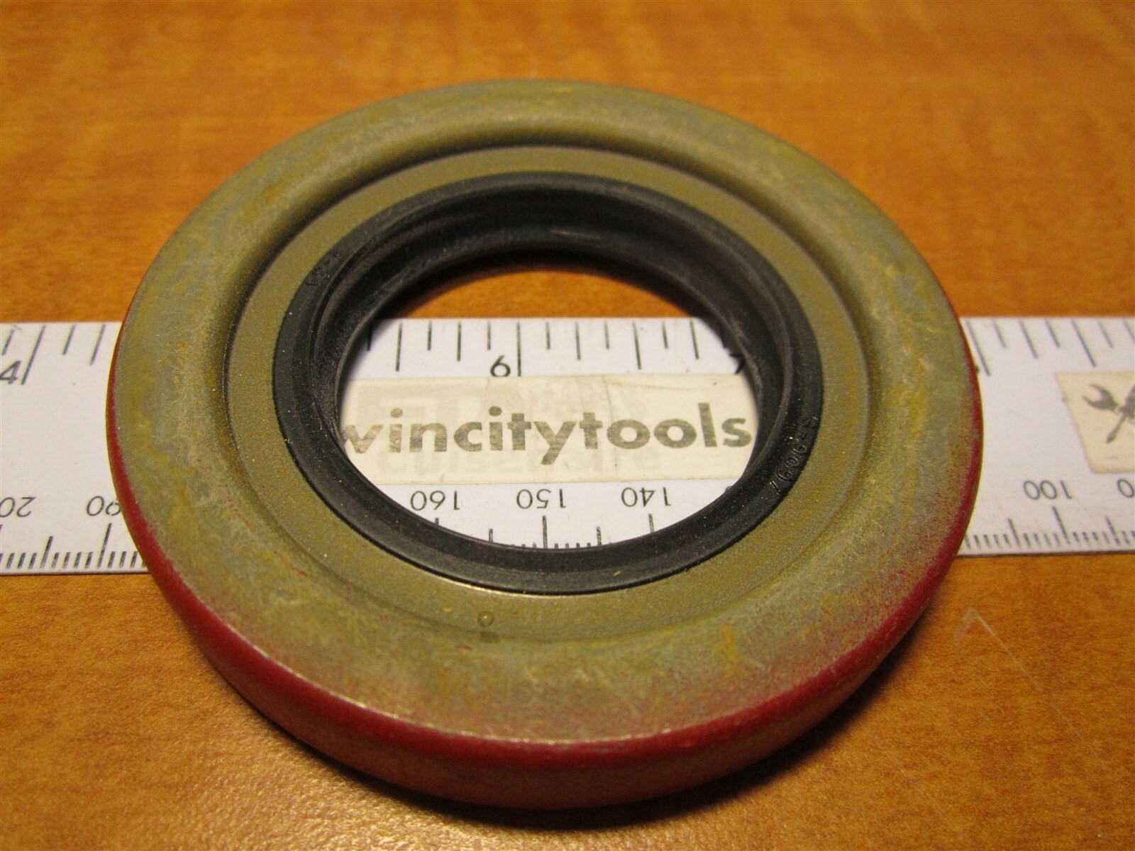 Lot Of 2 National 3747 Output Oil Seals 3.084″ x 3.090″ x 0.500″